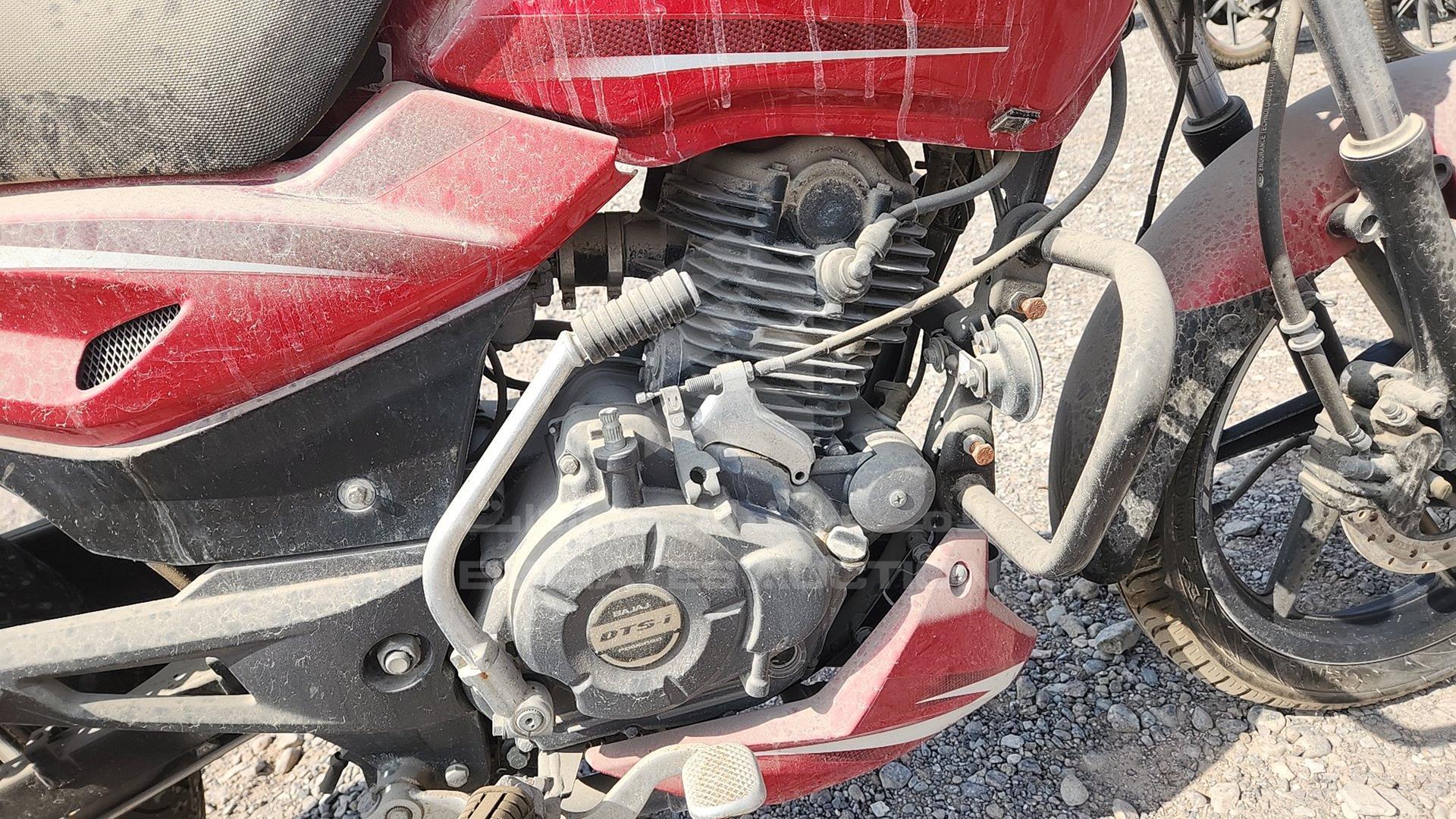 0 BAJAJ PULSAR VIN: MD2A11CX6LCE59856