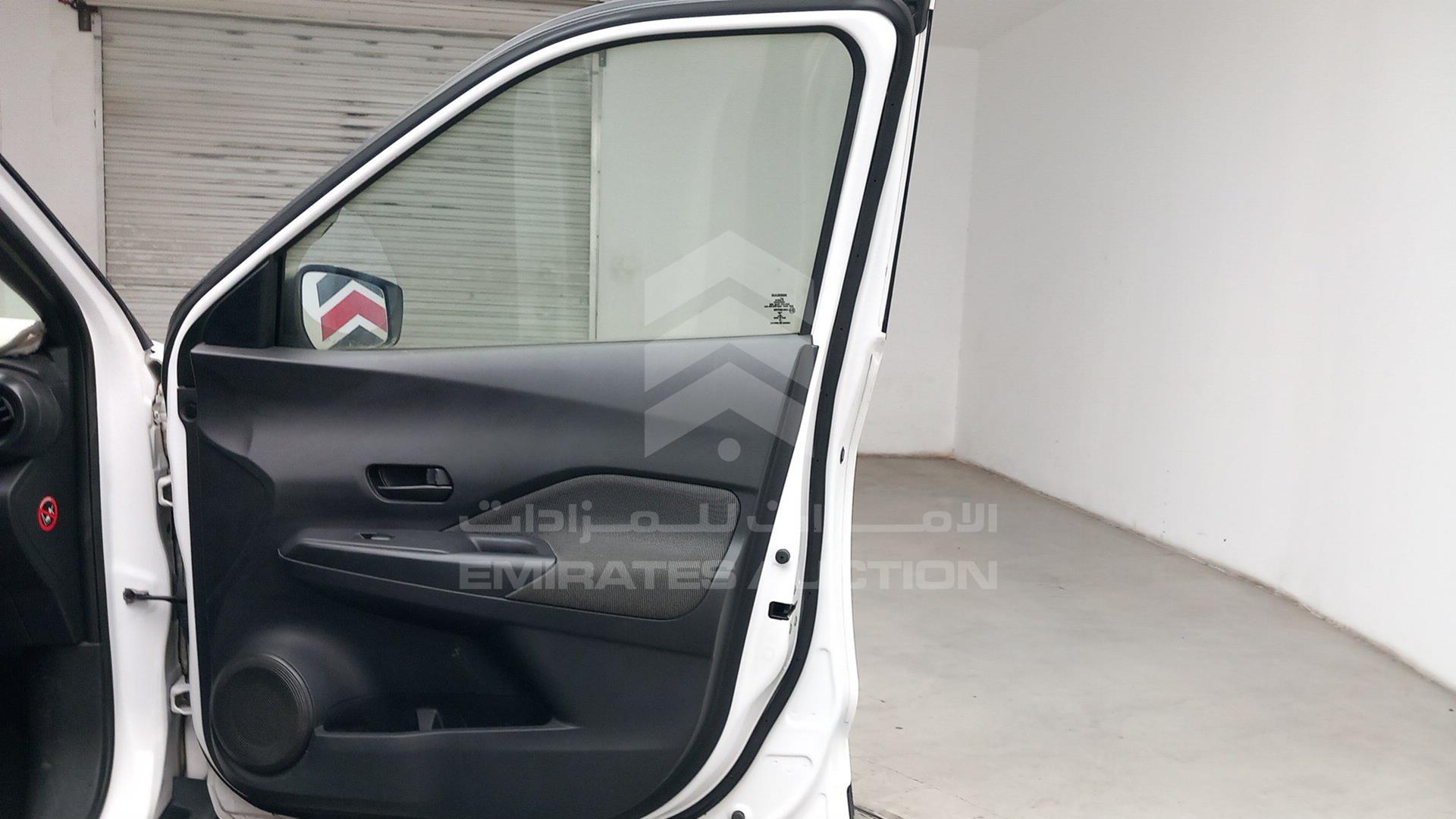 2018 NISSAN KICKS VIN: 3N1CP5C99JL467361