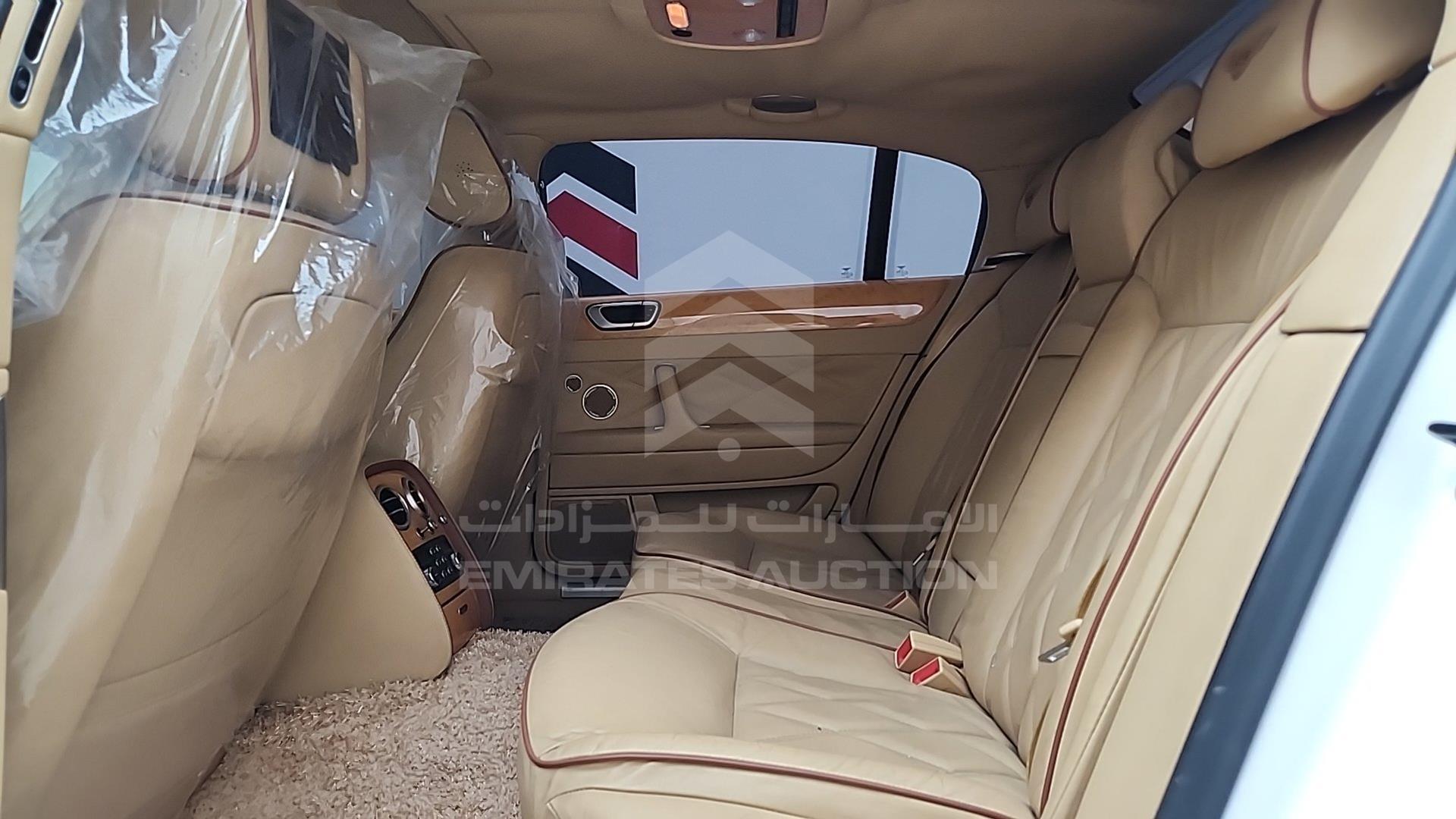 2011 BENTLEY CONTINENTAL VIN: SCBBR9ZA7BC067021