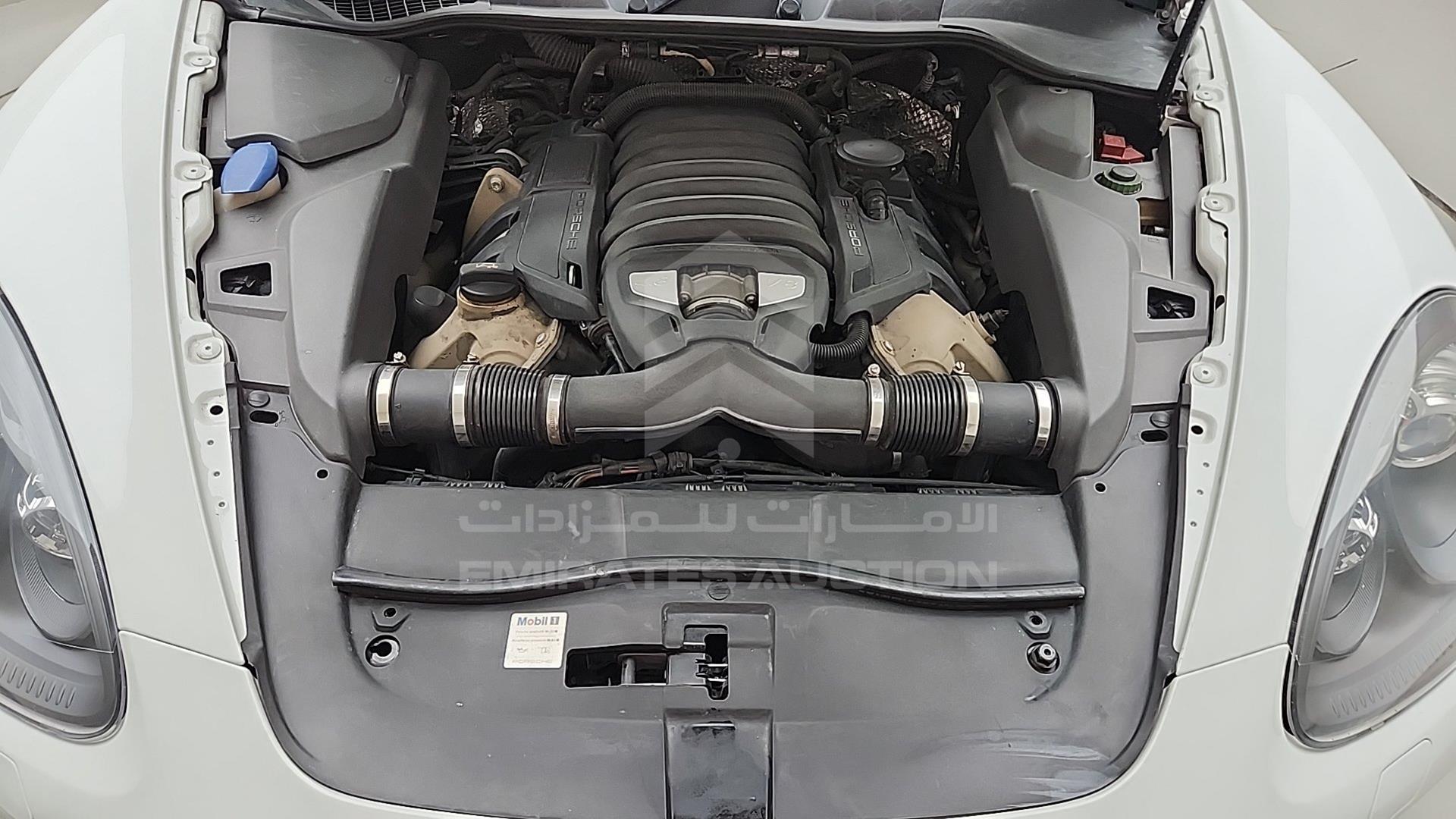 2013 PORSCHE CAYENNE VIN: WP1ZZZ92ZDLA74155