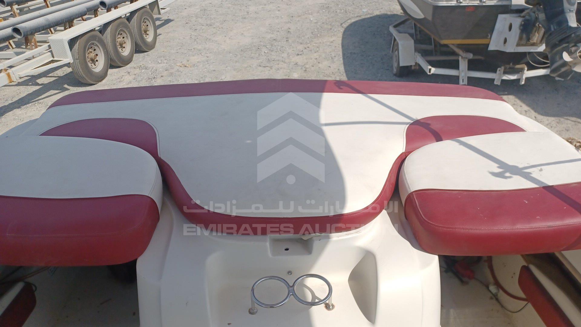 0 BOAT + TROLLEY --- VIN: US-SERV21771809
