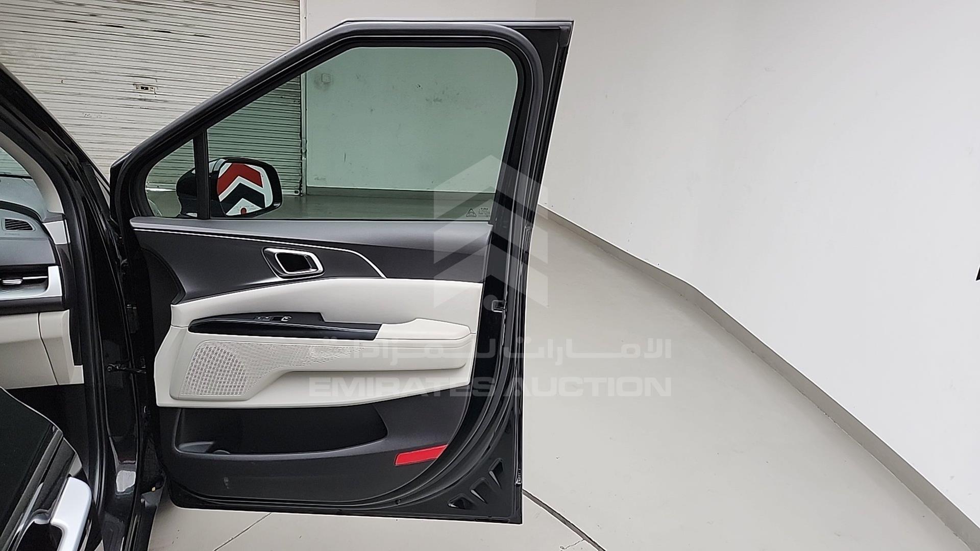 2022 KIA CARNIVAL VIN: KNDNB4H32N6132221