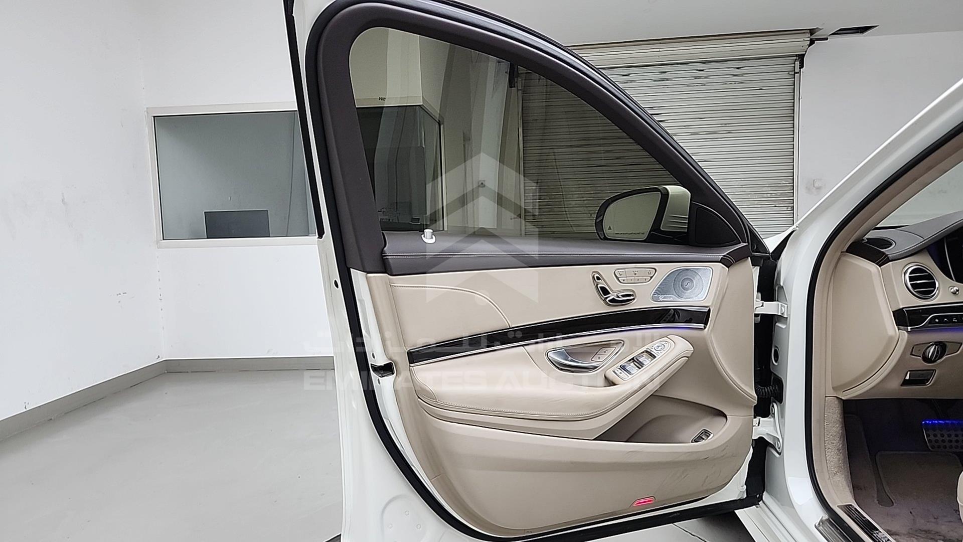 2014 MERCEDES S 500 VIN: WDDUG8CB2EA022825