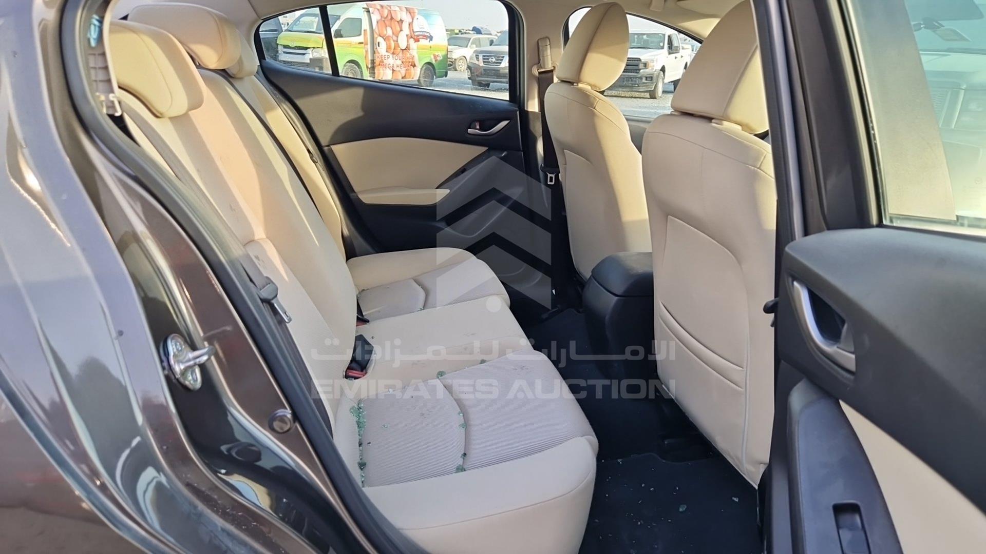2019 MAZDA 3 VIN: JM7BN1SZ7K1269174