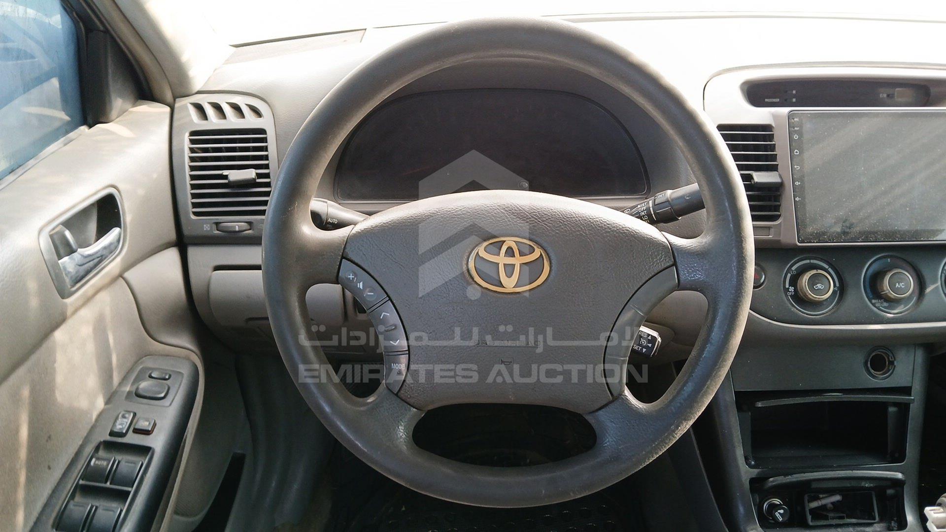 2005 TOYOTA CAMRY VIN: 4T1BE32KX5U595817