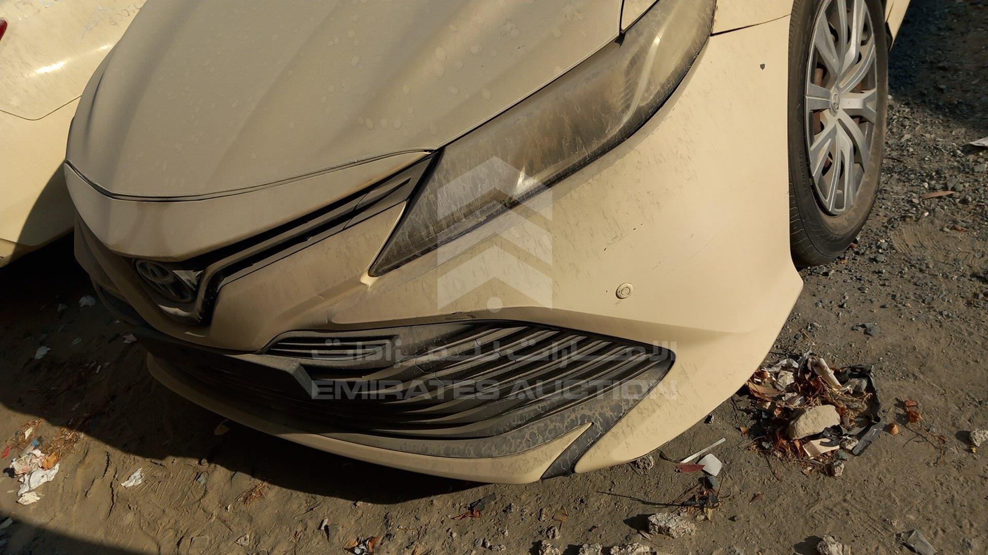 2018 TOYOTA CAMRY VIN: JTNB29HK0J3008057