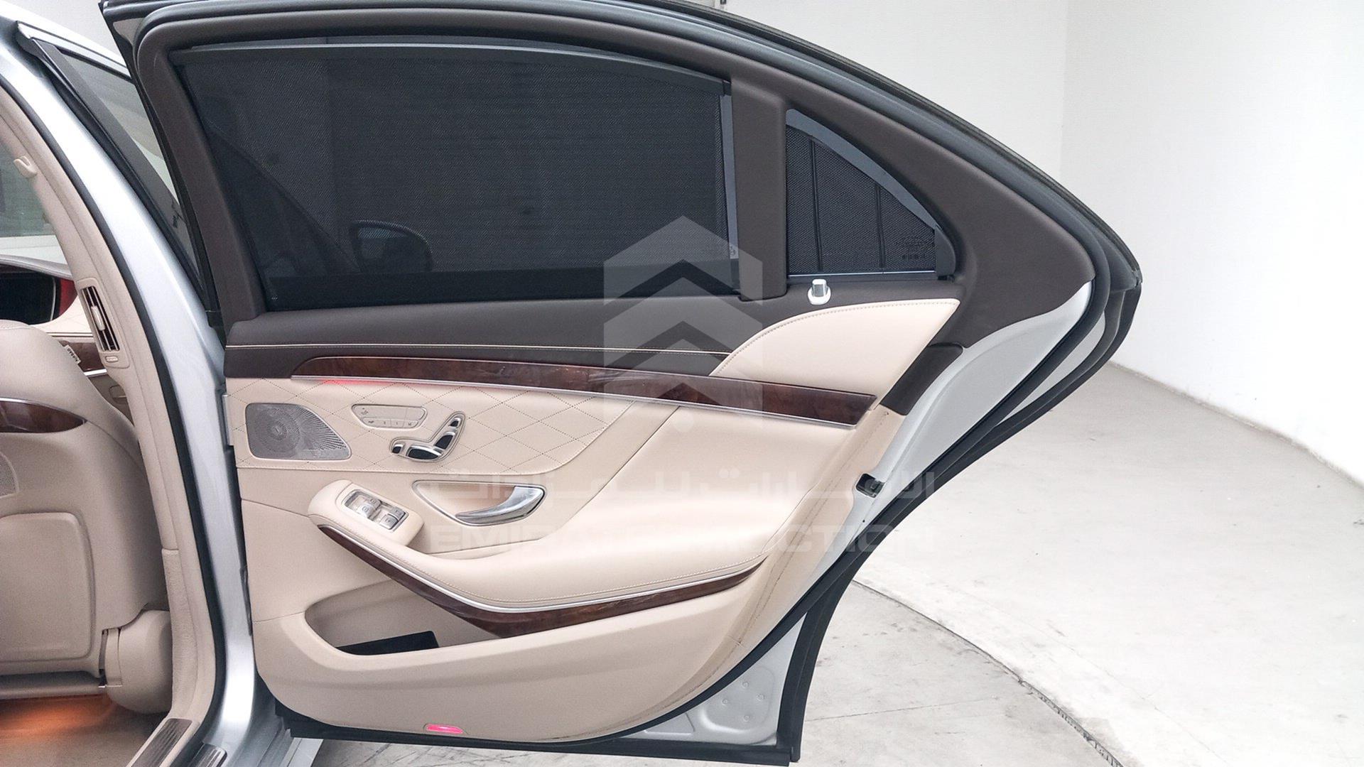 2015 MERCEDES S 63 AMG VIN: WDDUG7JB7FA074434