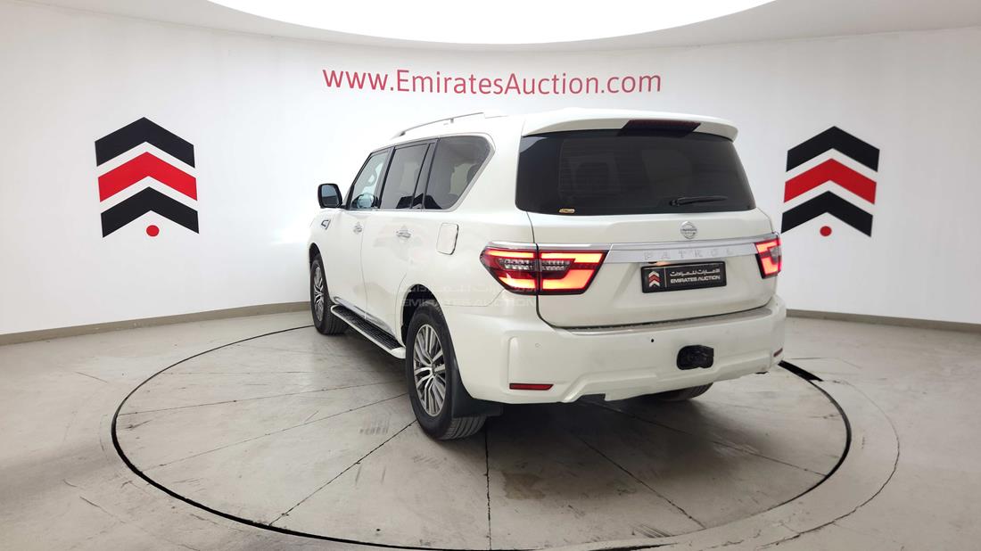 2015 Nissan Patrol — Rear Left Angle — Photo 9