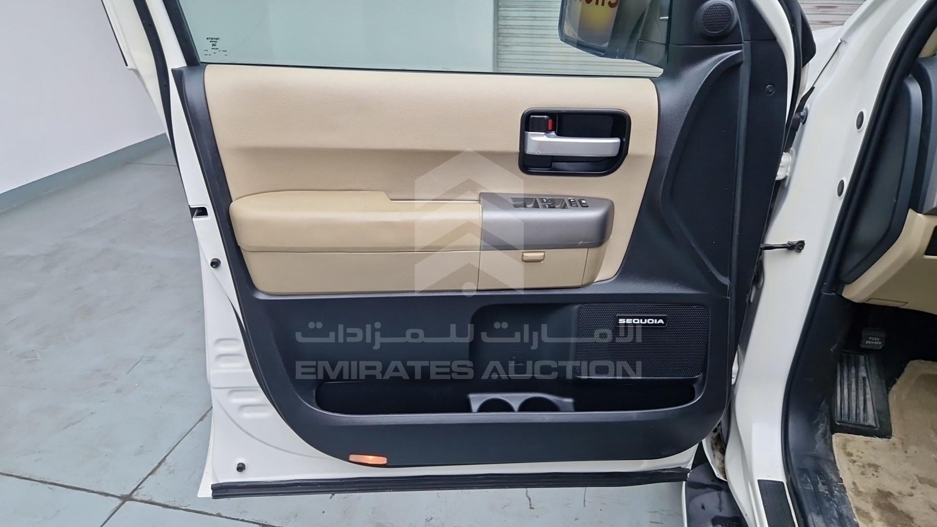 2012 TOYOTA SEQUOIA VIN: 5TDBY68A0CS072870