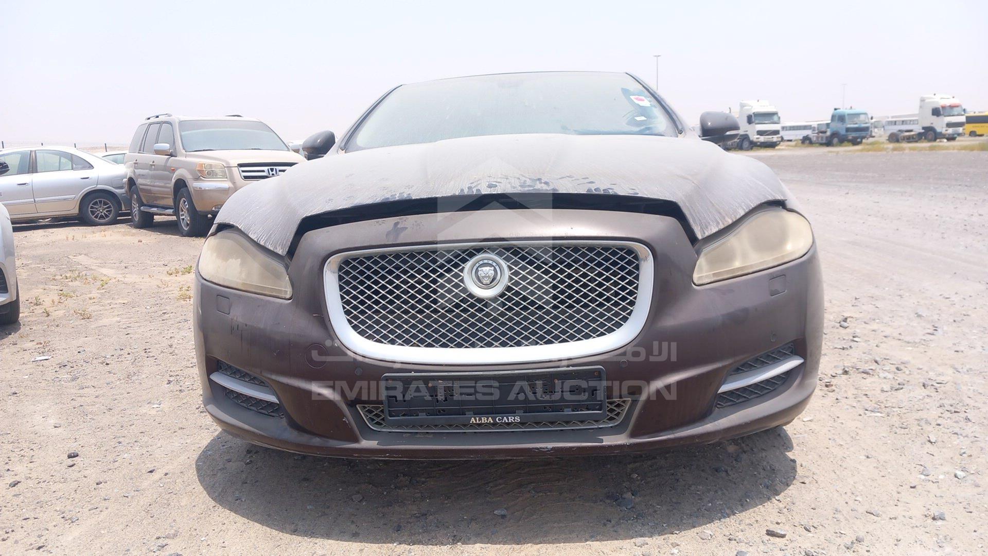 2013 JAGUAR X J VIN: SAJAA20A6D8V50981