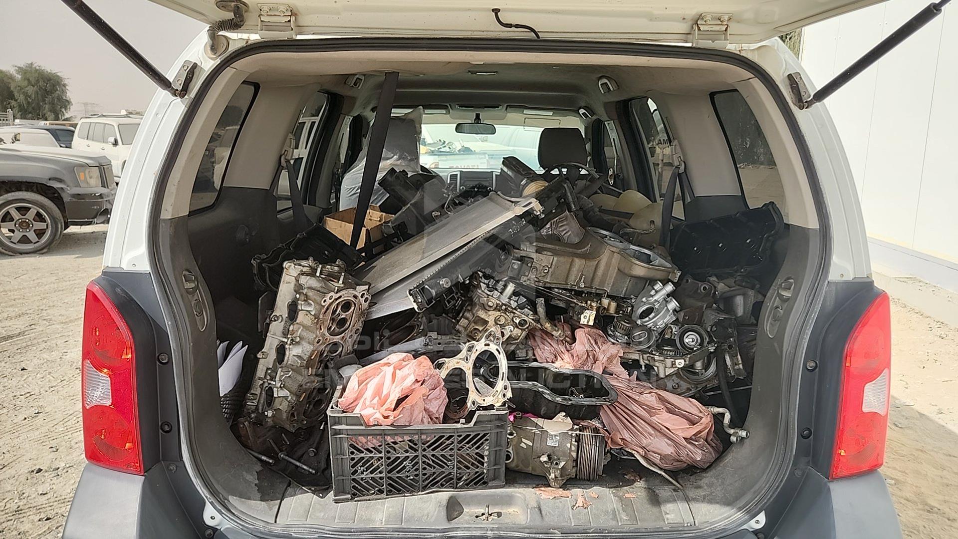 2013 NISSAN XTERRA VIN: 5N1AN0N64DN817561