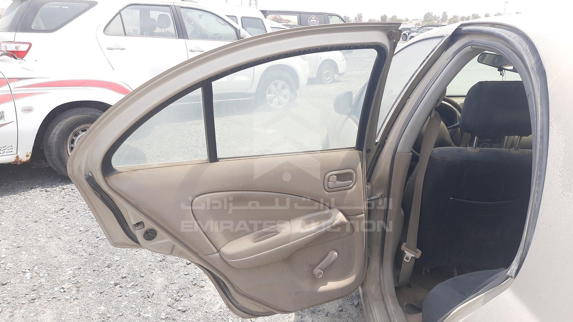 2011 NISSAN SUNNY VIN: JN1FN61C2BW208083