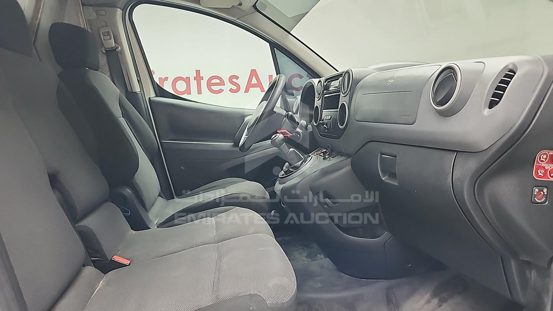 2018 PEUGEOT PATNER VIN: VF37FNFUXJJ516839