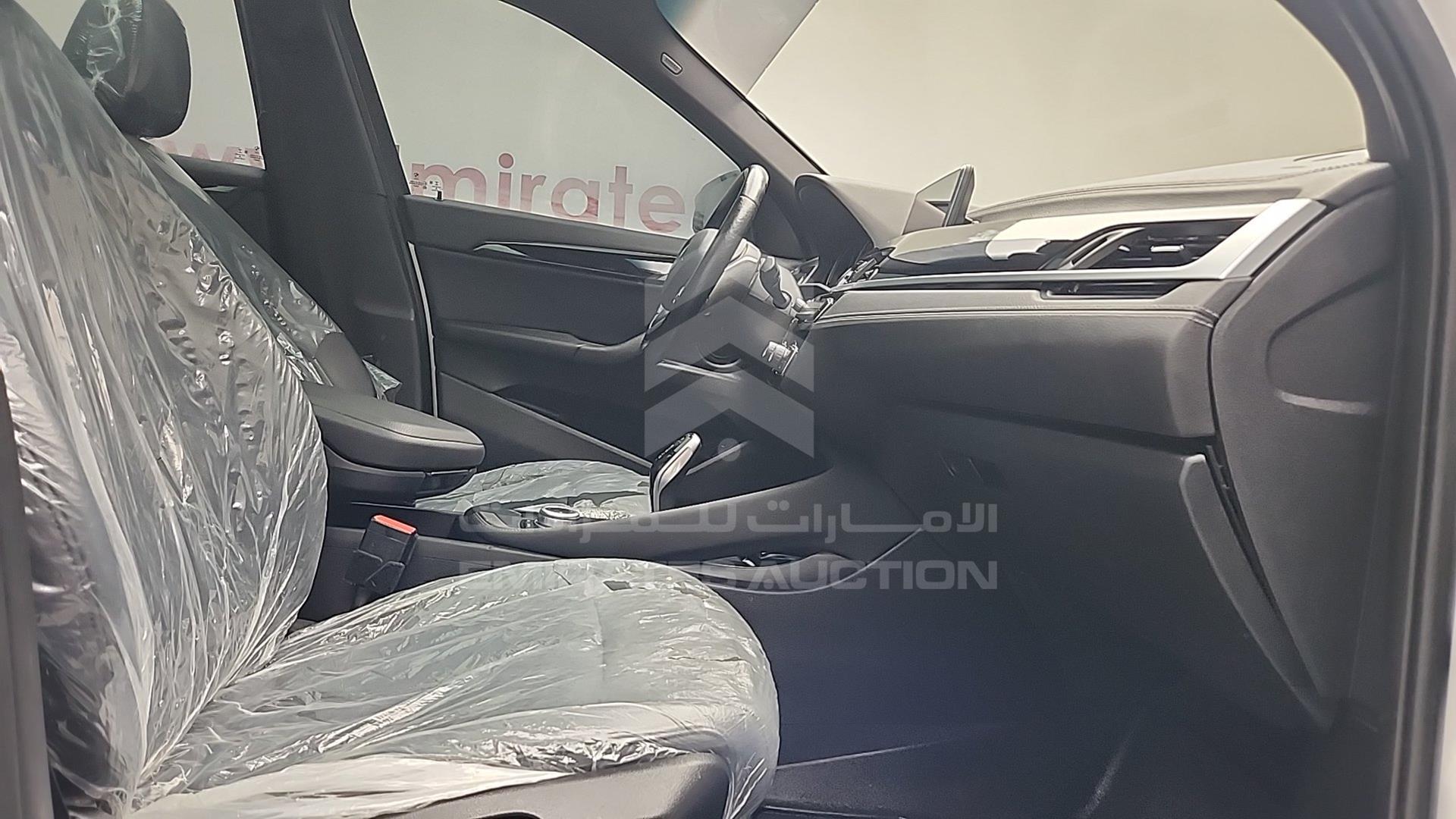 2021 BMW X1 VIN: WBXJG9C0XM5S11945