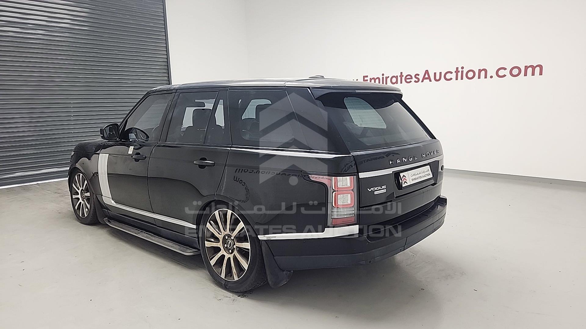 2014 RANGE ROVER VOGUE VIN: SALGA2DF5EA126158