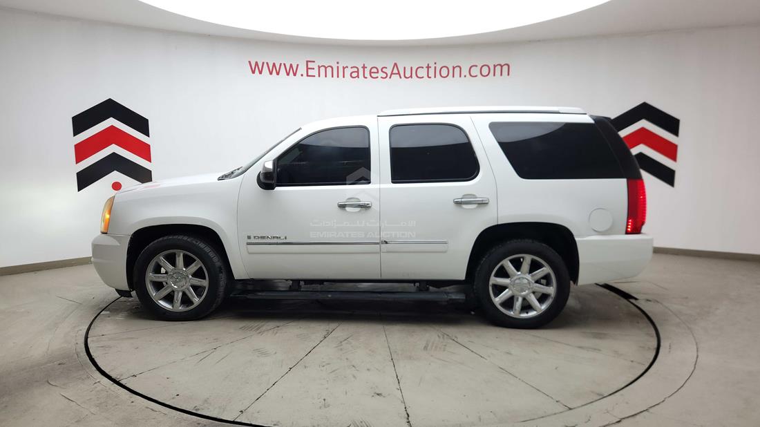 2009 GMC Yukon — Left Full View — Photo 39