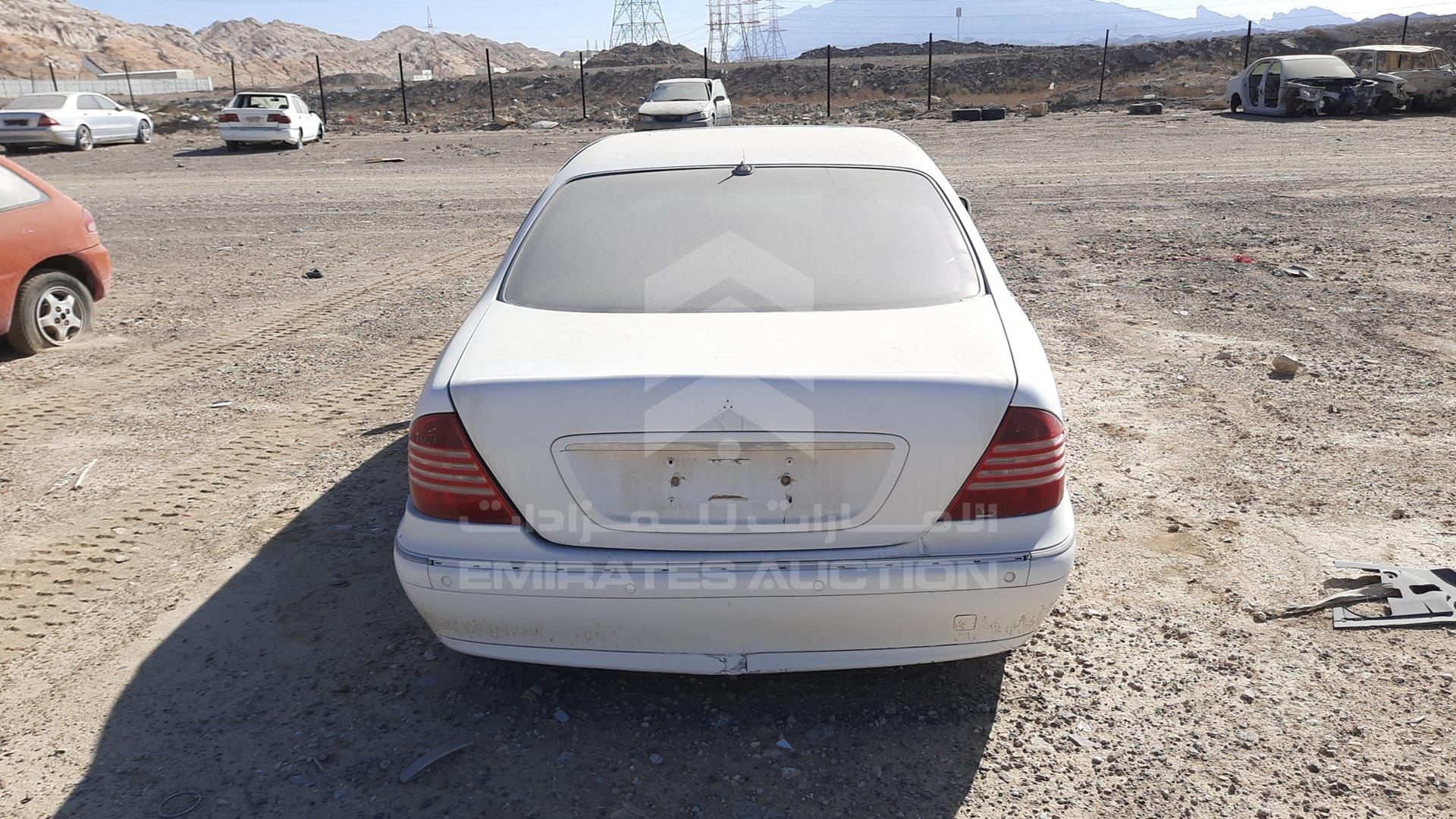 0 MERCEDES --- VIN: WDB2201701A118436