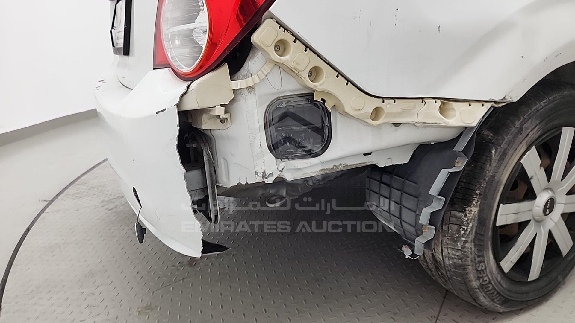2013 CHEVROLET SONIC VIN: KL1JD5BEXDB021437