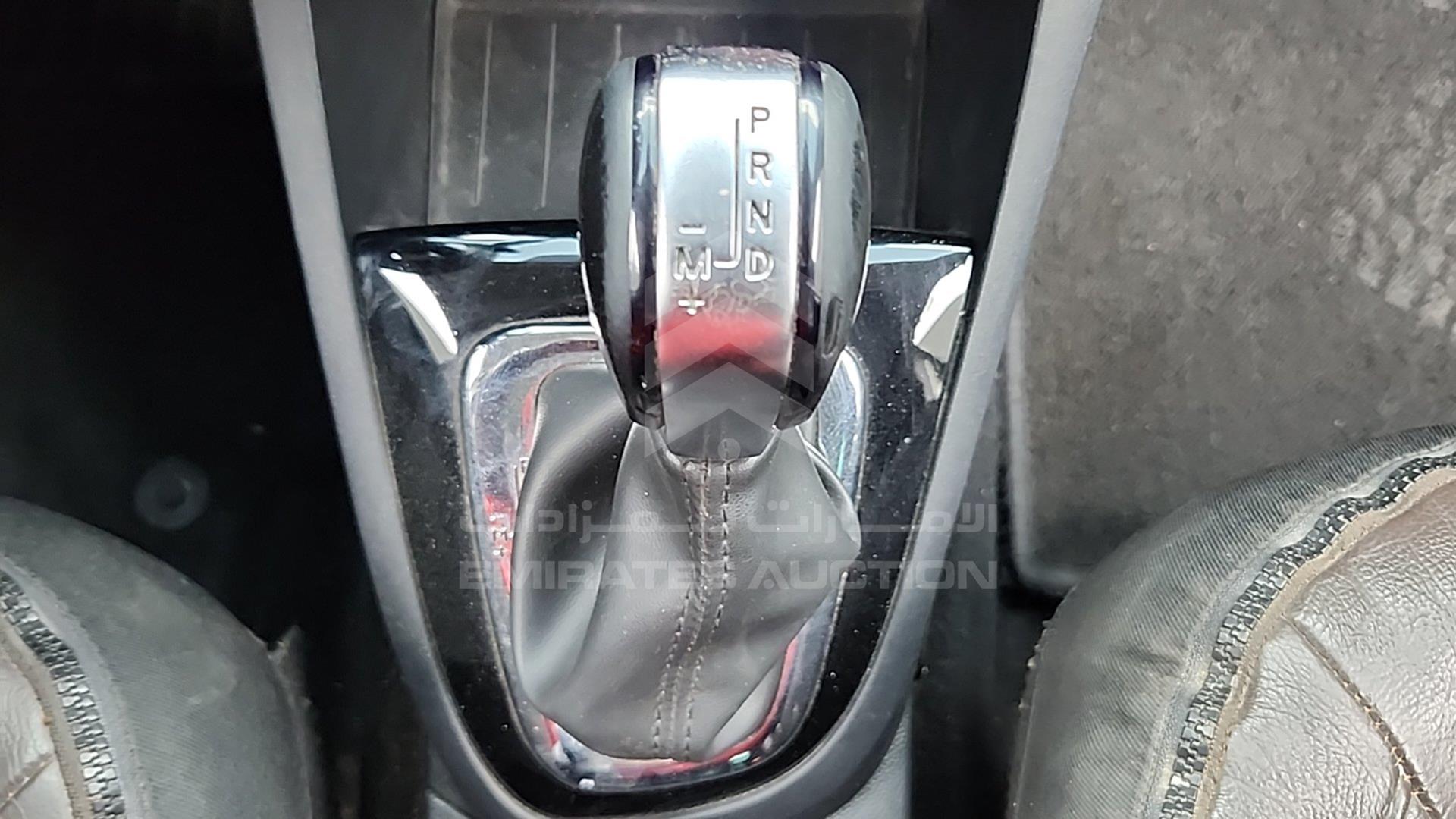 2017 RENAULT CAPTUR VIN: VF12RRJR2HW536603
