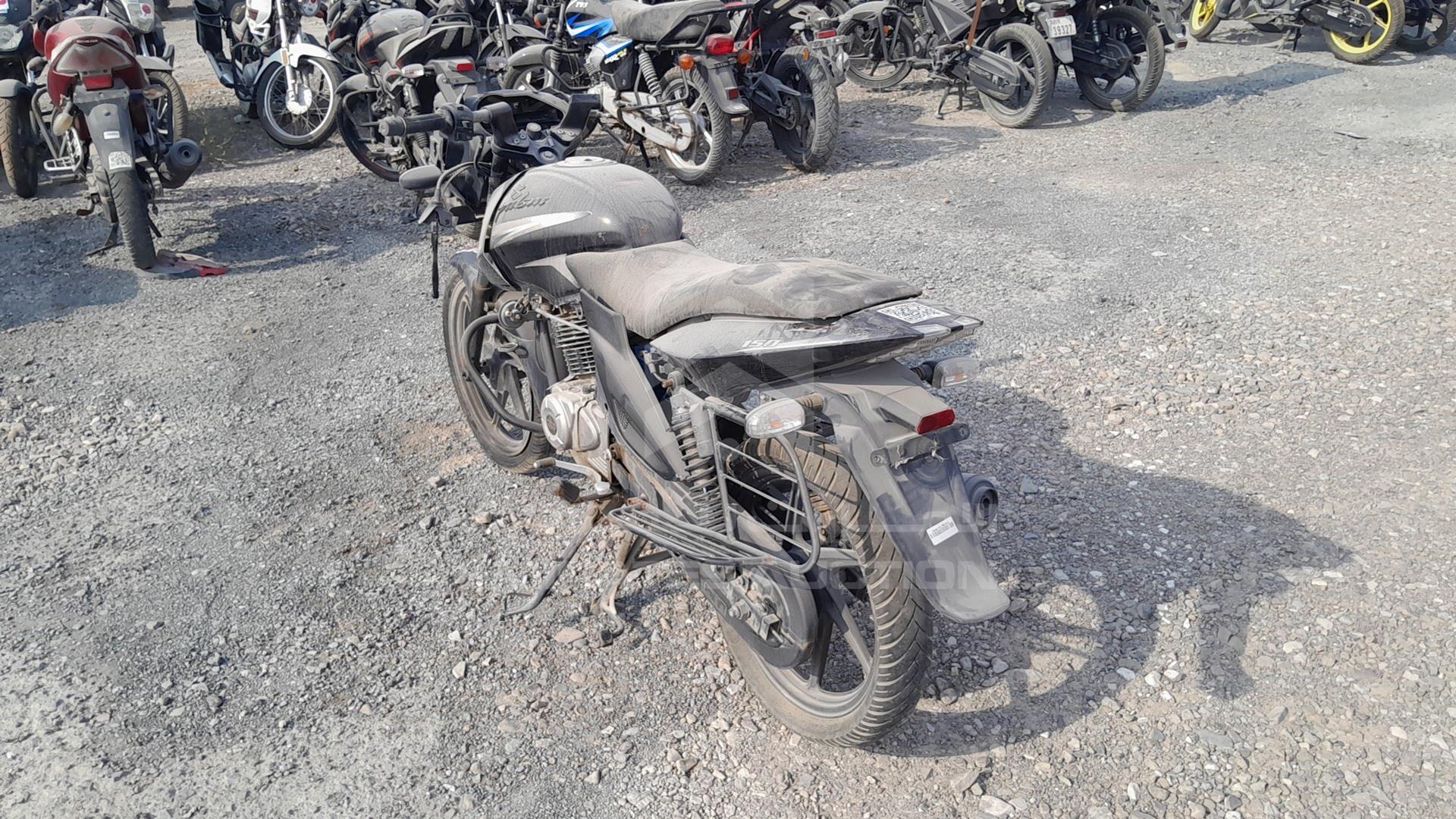 2016 BAJAJ PULSAR 150 VIN: MD2A11CZ7FWF45391