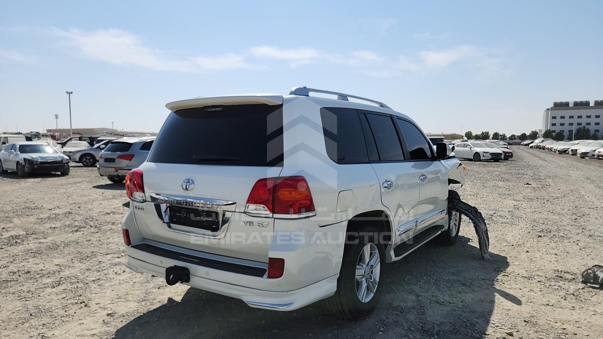 2013 TOYOTA LAND CRUISER VIN: JTMHY05J0D4015934