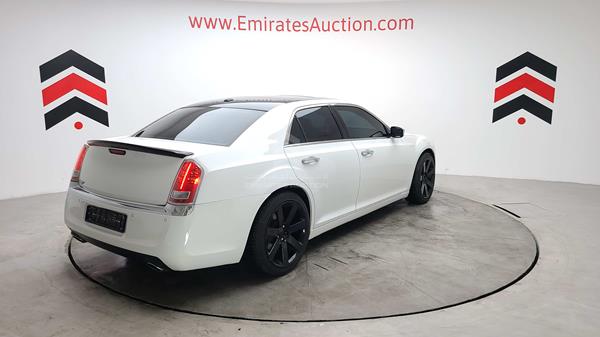 Chrysler 300 2014 2C3CCAAG4EH326882 Image 5