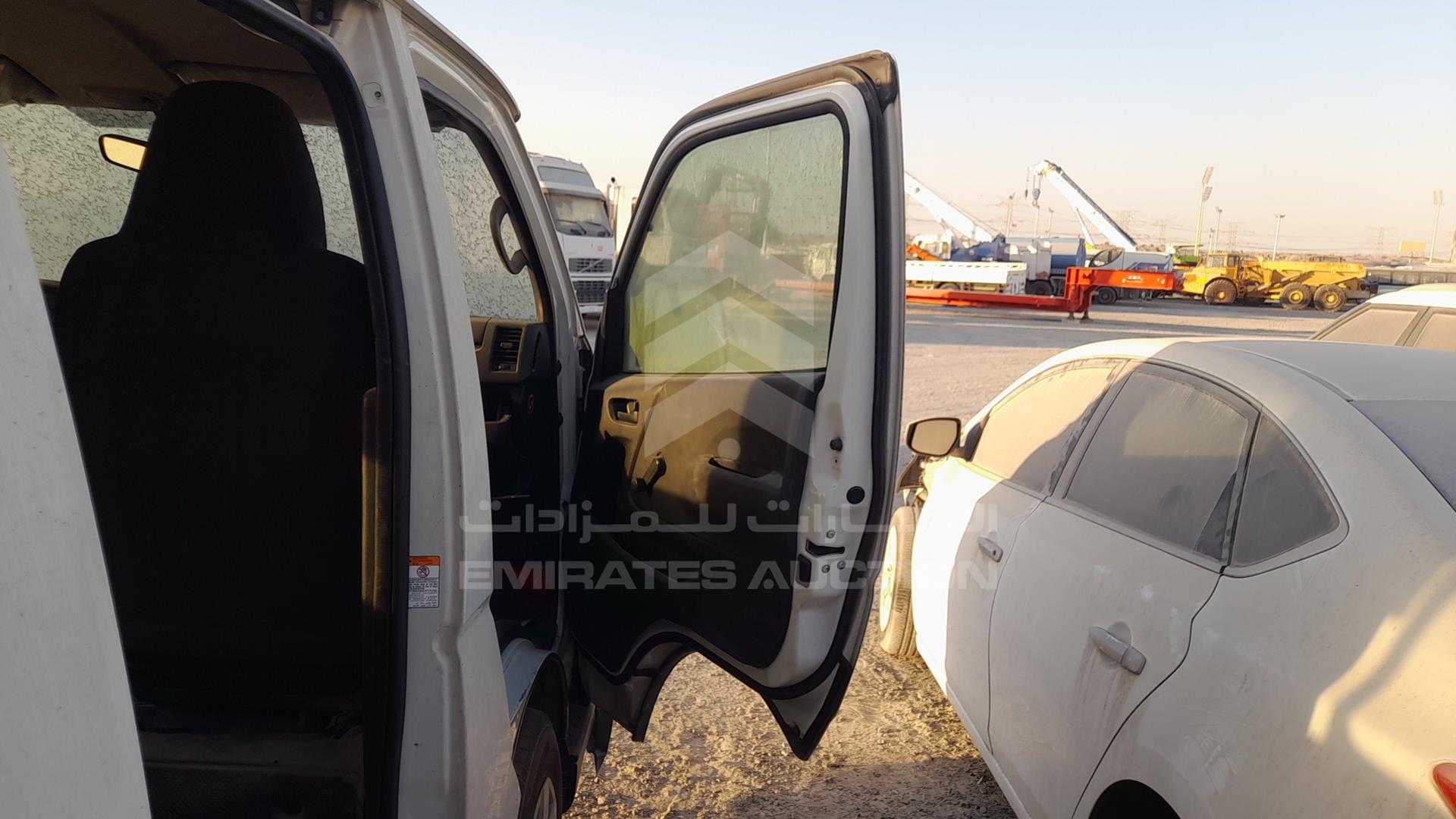 2018 TOYOTA HIACE VIN: JTFHX02P3J0117606