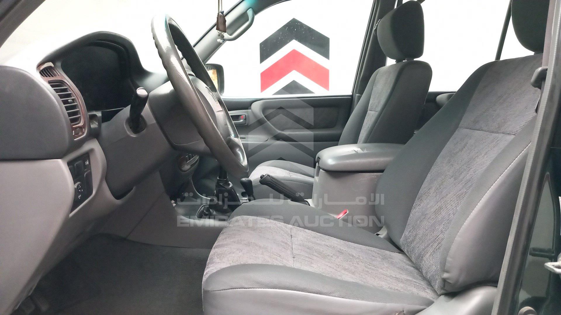 2000 TOYOTA LAND CRUISER VIN: JTEHJ09J115008443