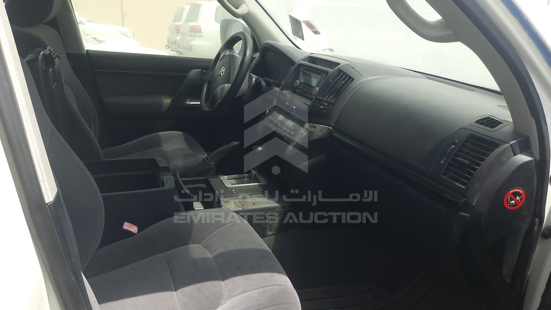 2012 TOYOTA LAND CRUISER VIN: JTMDU09J2C5056028