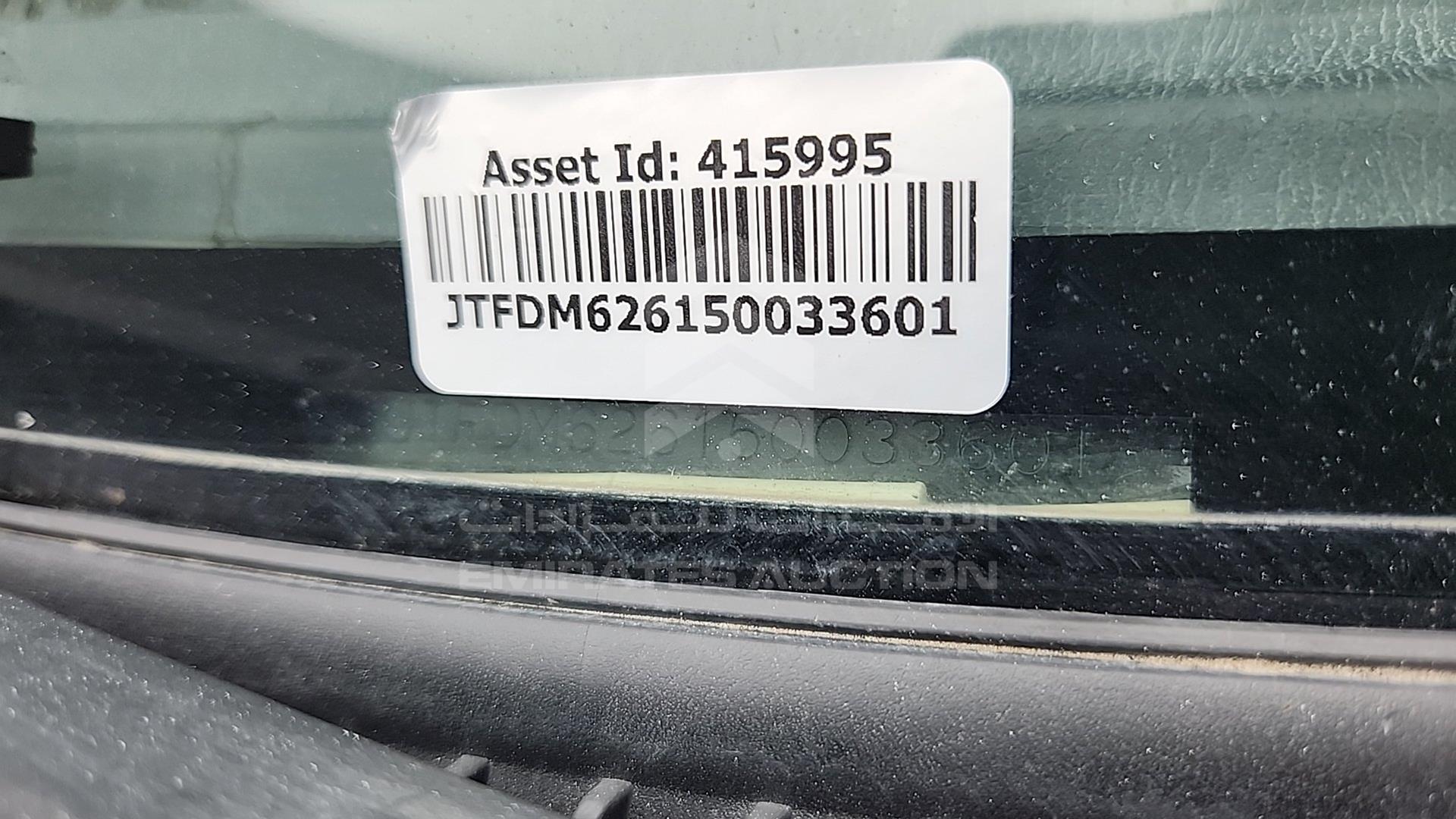 2005 TOYOTA HILUX VIN: JTFDM626150033601