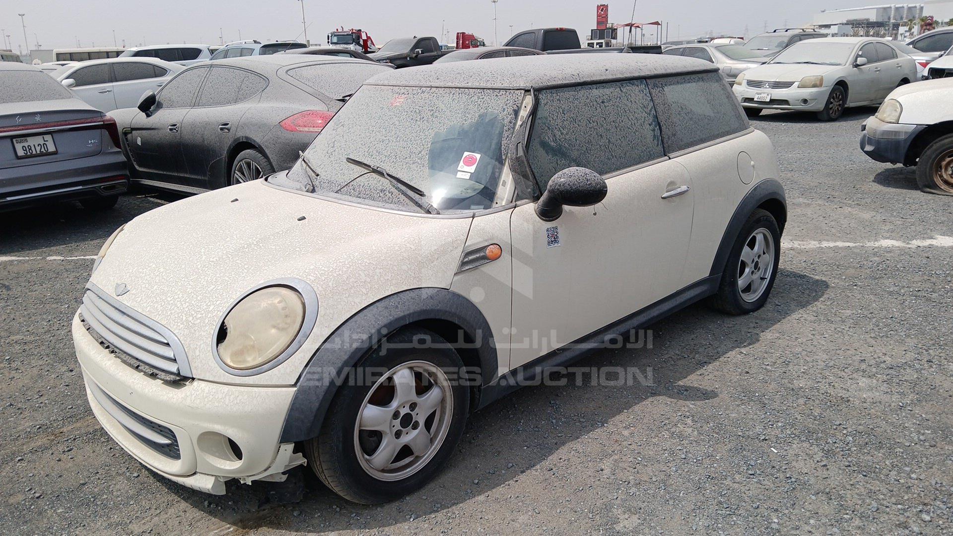 2012 MINI COOPER VIN: WMWSU310XCT205189