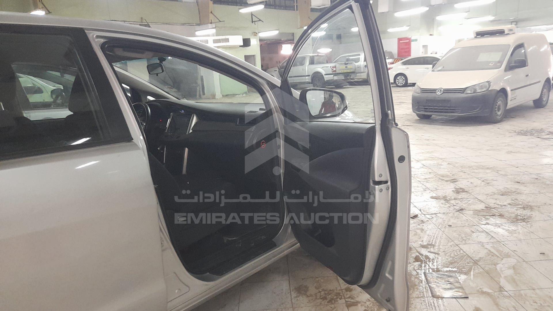 2017 TOYOTA INNOVA VIN: MHFCX8EM4H0108057