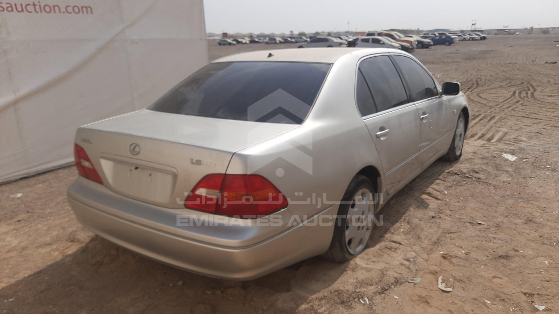 2001 LEXUS --- VIN: JTHBN30F310023143
