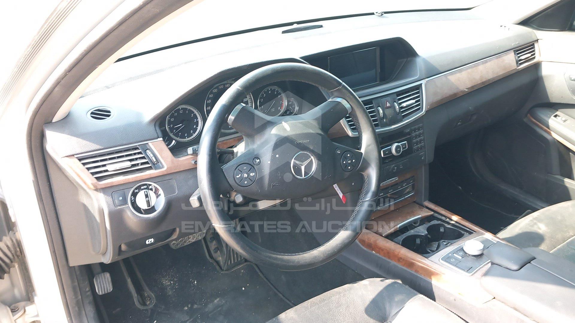 2012 MERCEDES E 300 VIN: WDDHF5DB2CA573075