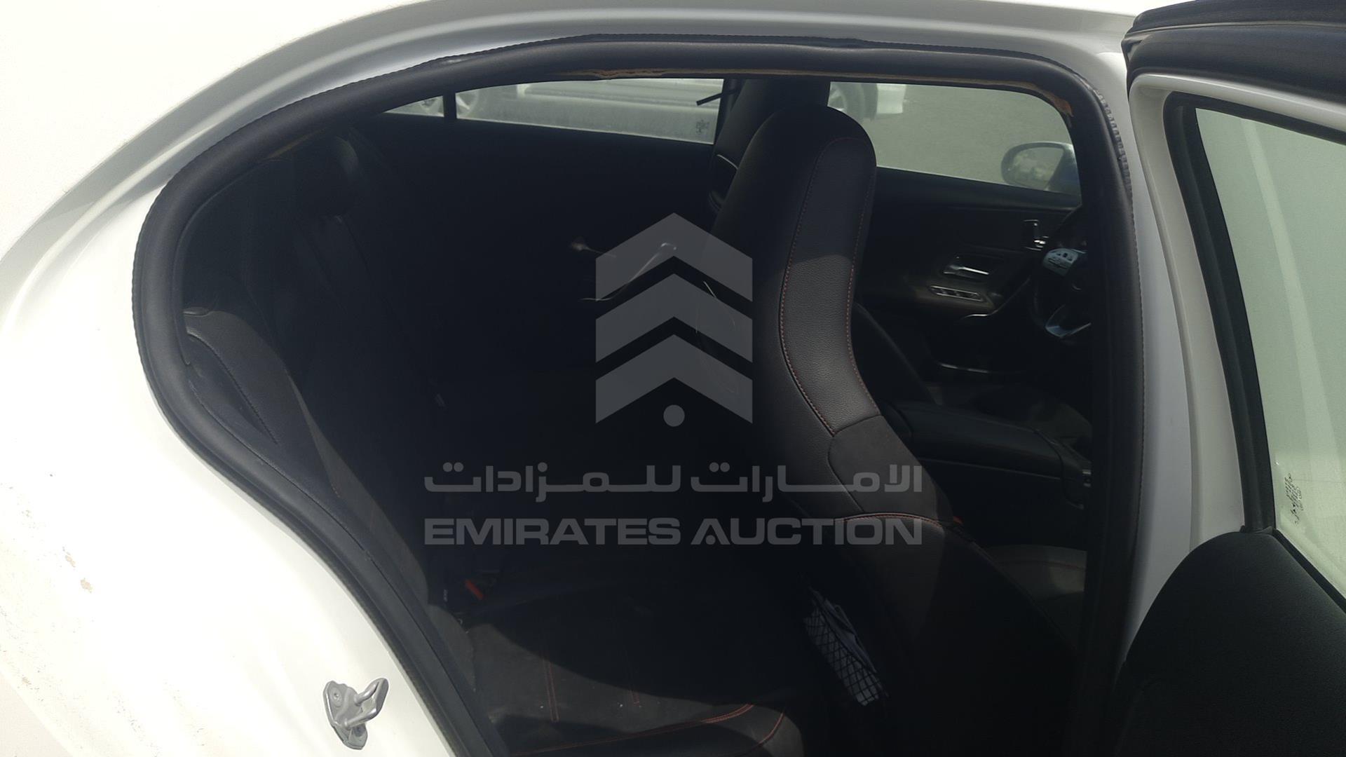 2019 MERCEDES A 250 VIN: WDD3F4GB6KJ023585