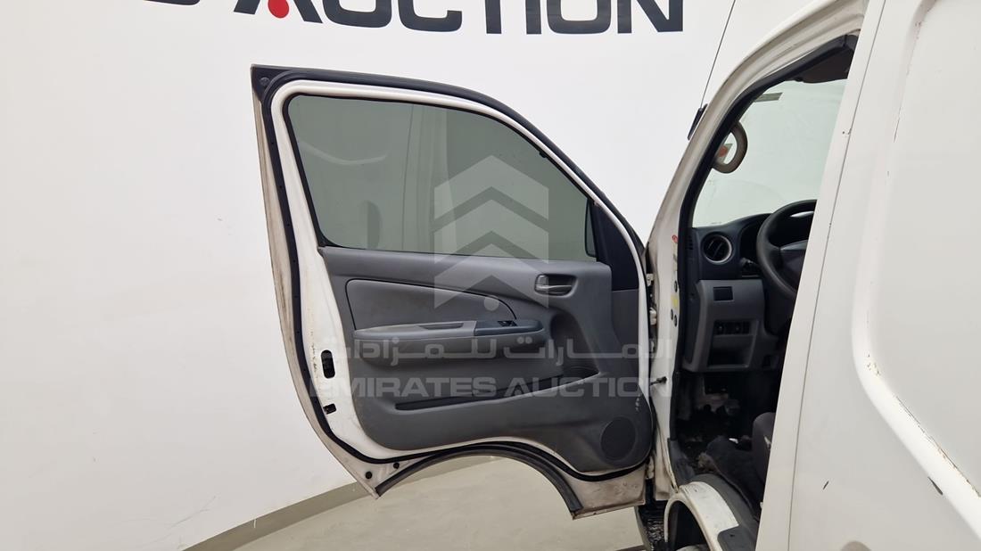 2017 Nissan Urvan — Front Left Door — Photo 5