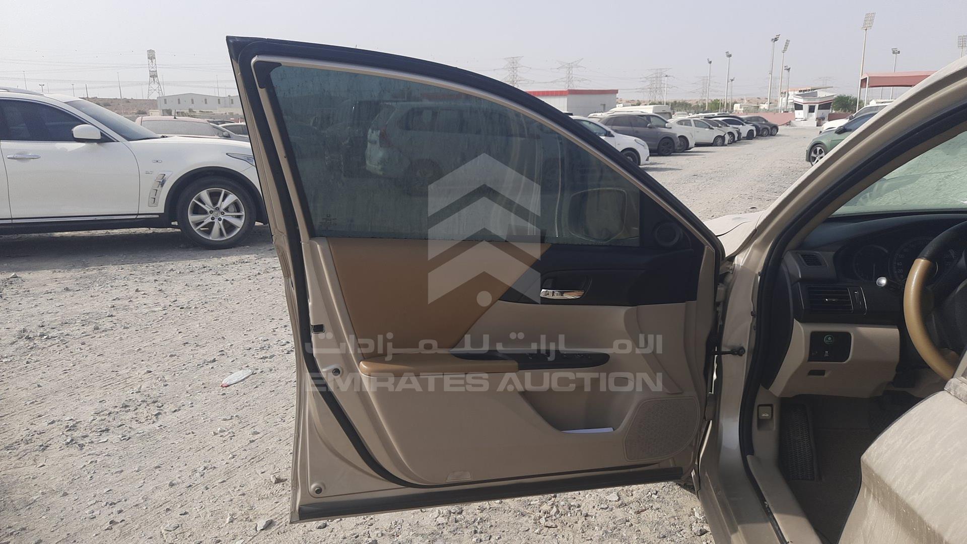 2013 HONDA ACCORD VIN: 1HGCR2637DA612178