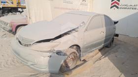 2004 Toyota Camry — Front Left Angle — Photo 5 — Thumbnail