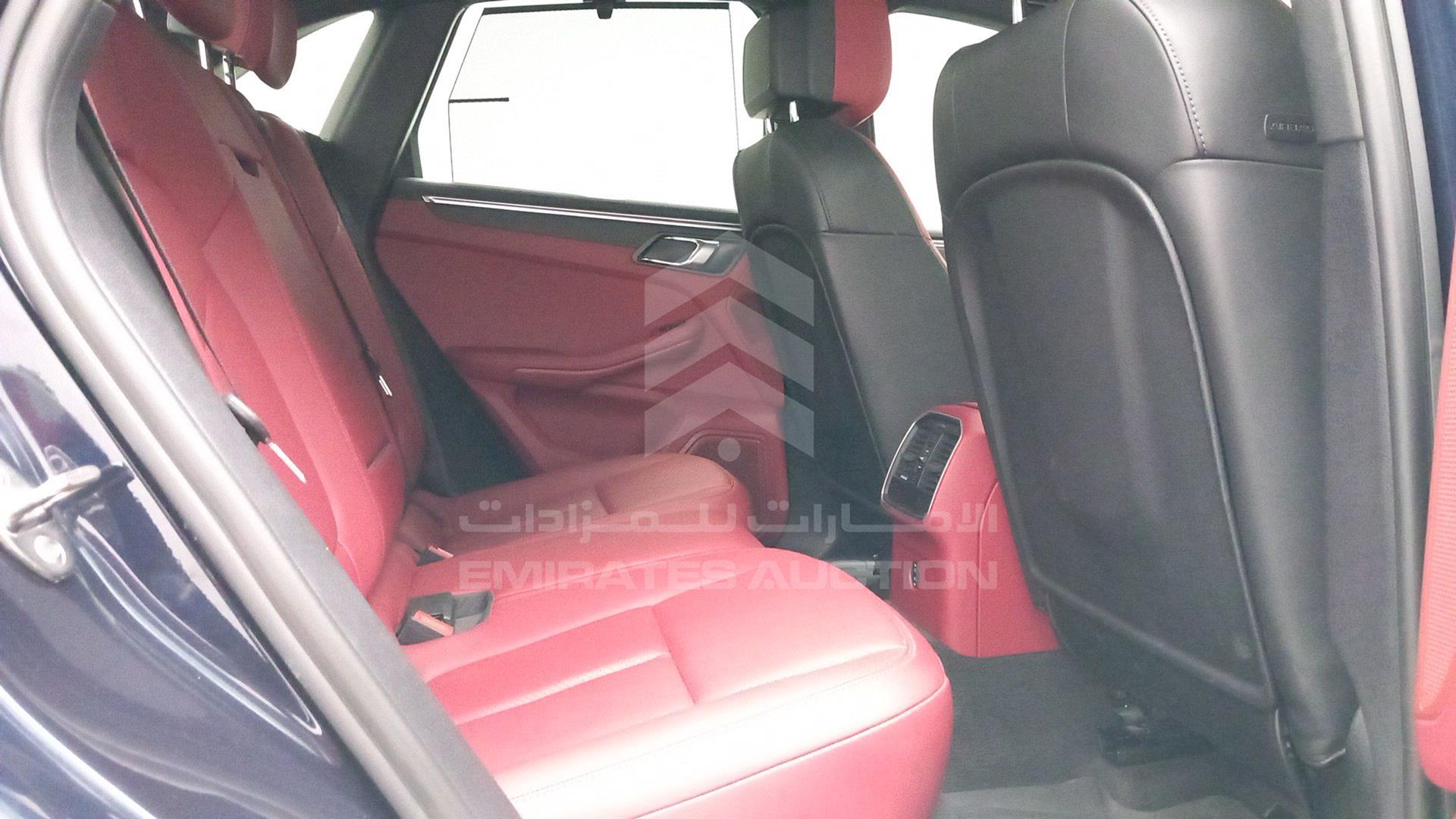2022 PORSCHE MACAN VIN: WP1AA2A53NLB03067