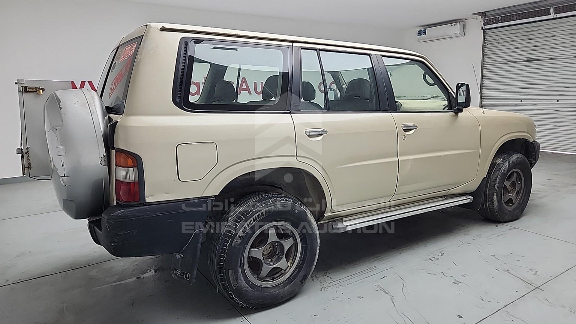2000 NISSAN PATROL VIN: JN6BY11Y2YX430253