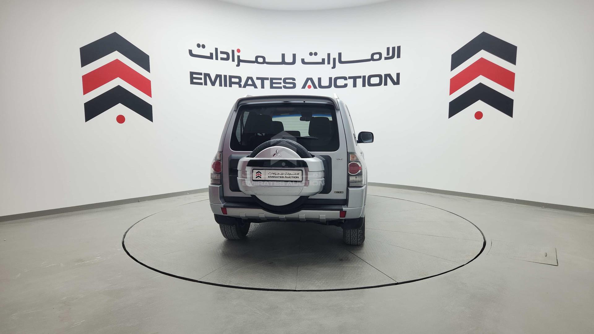 2011 MITSUBISHI PAJERO VIN: JMYMRV85WBJ704625