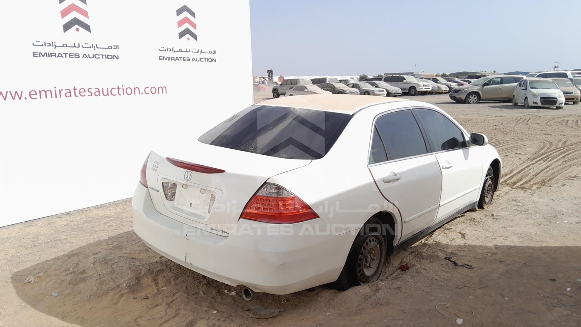 2006 HONDA ACCORD VIN: JHMCM56586C404512