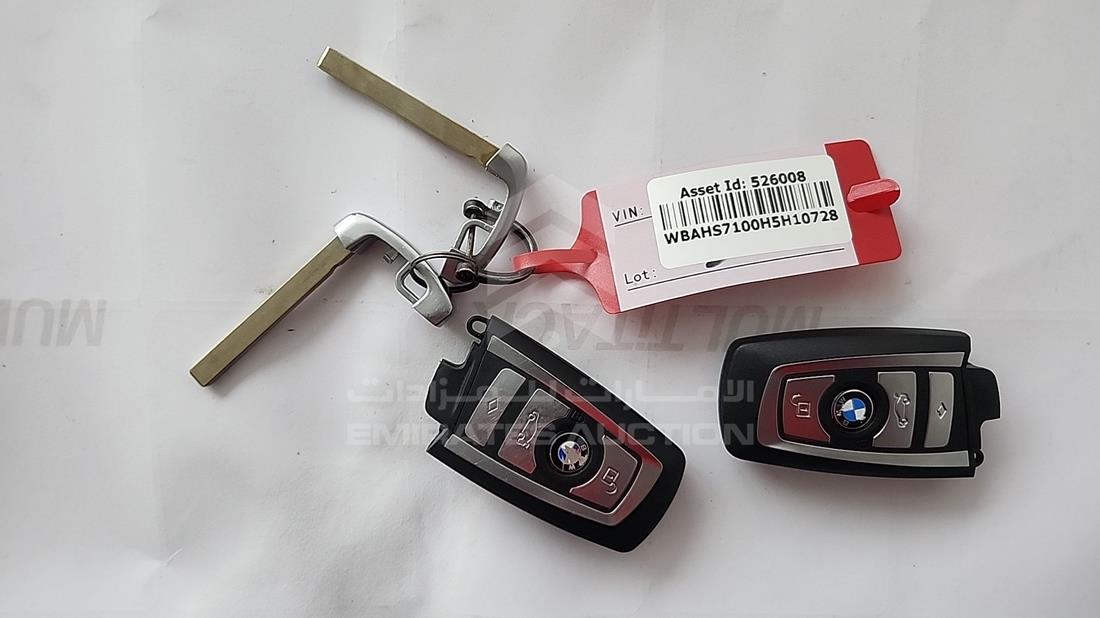 2017 BMW X1 — Keys — Photo 6