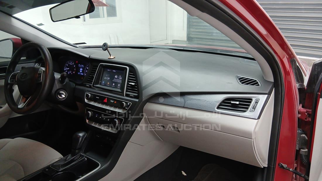 2019 Hyundai Sonata — Front Right Passenger Dashboard View — Photo 29