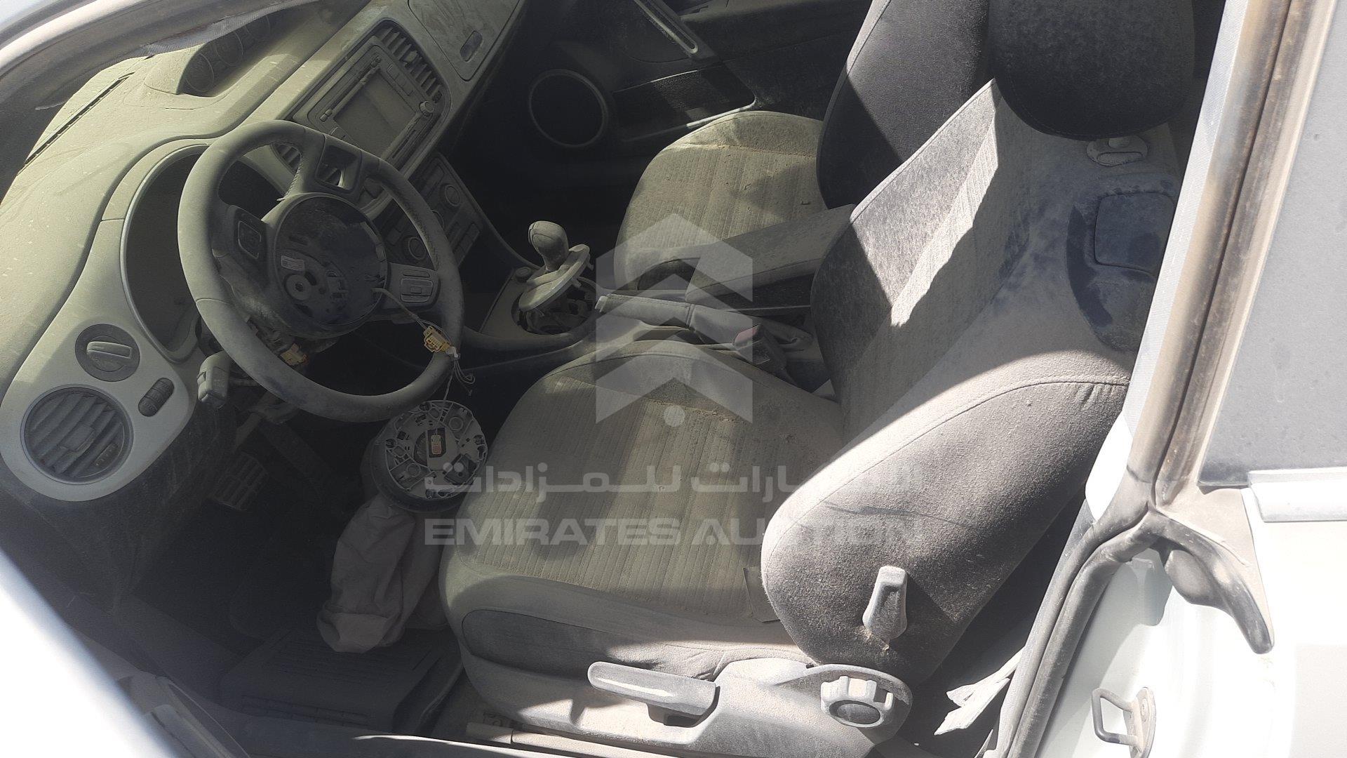 WVWBF6ATXFM600075 - 2015 Volkswagen Beetle - #506621