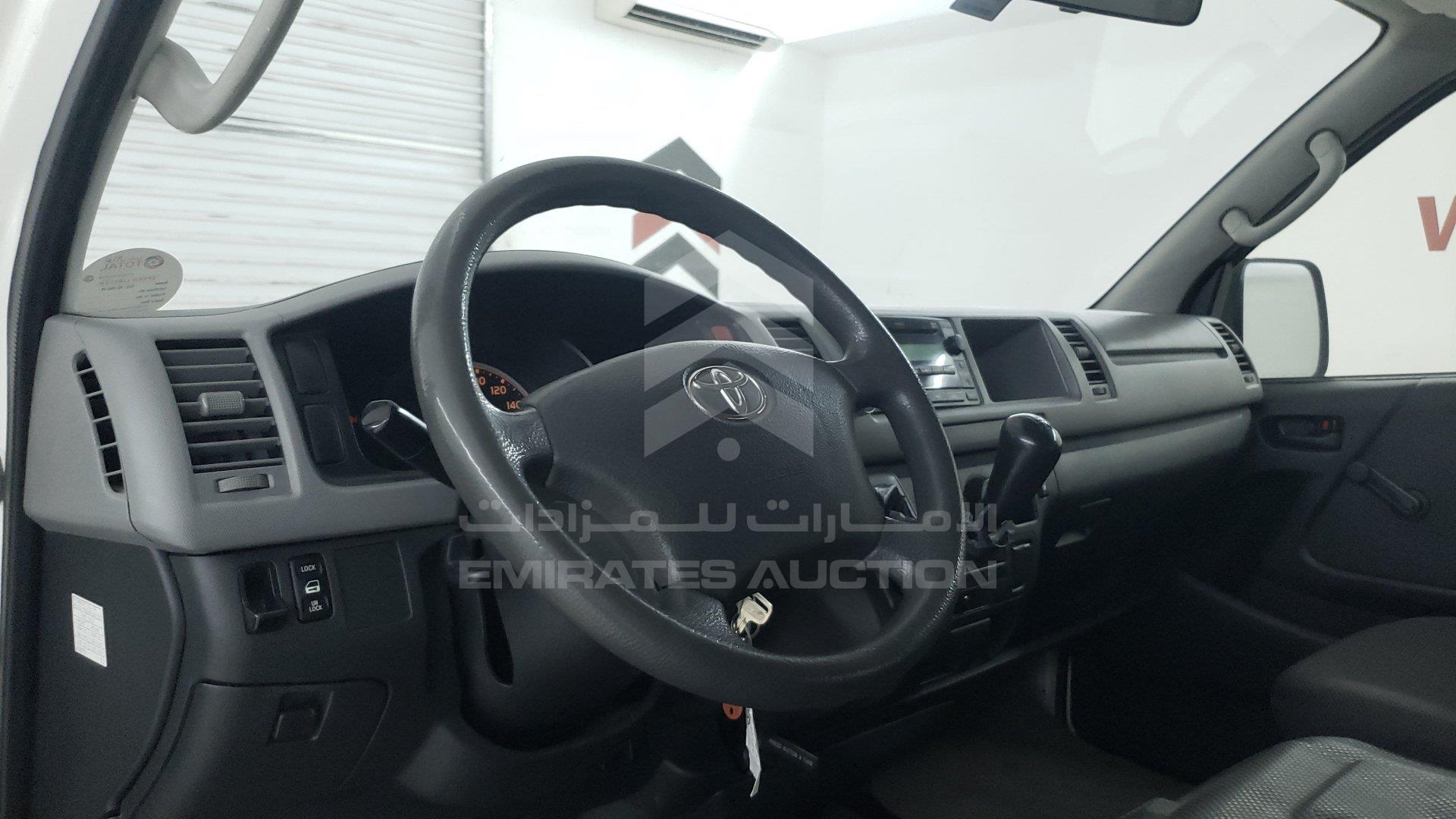 JTGRX12P8D8038699 - 2013 Toyota Hiace - #352827