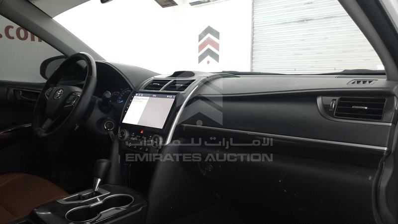 6T1BF9FK7FX563065 Auction: EmiratesAuction Lot: 409828 6T1BF9FK7FX563065 Toyota Camry 2015 WHITE Photo 30