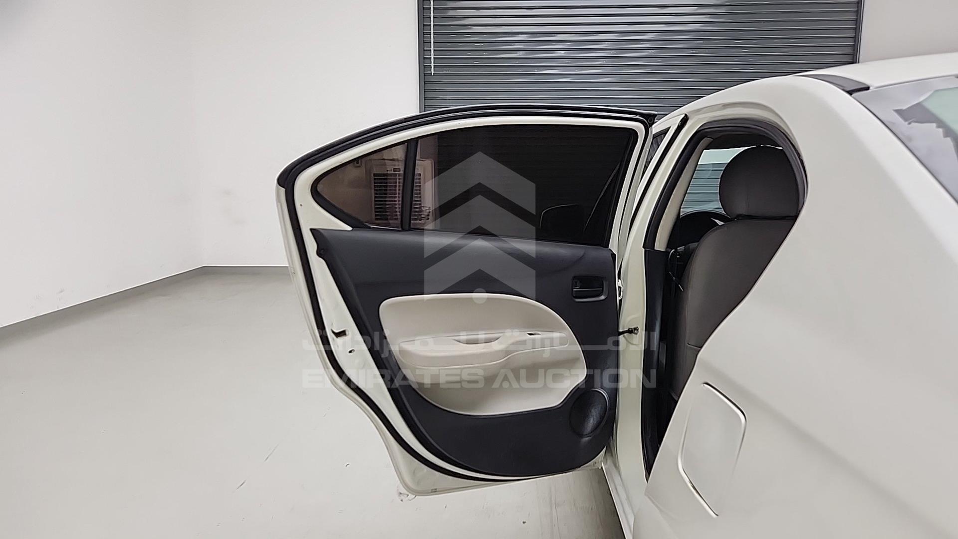 2014 MITSUBISHI ATTRAGE VIN: MMBSTA13AEH011677