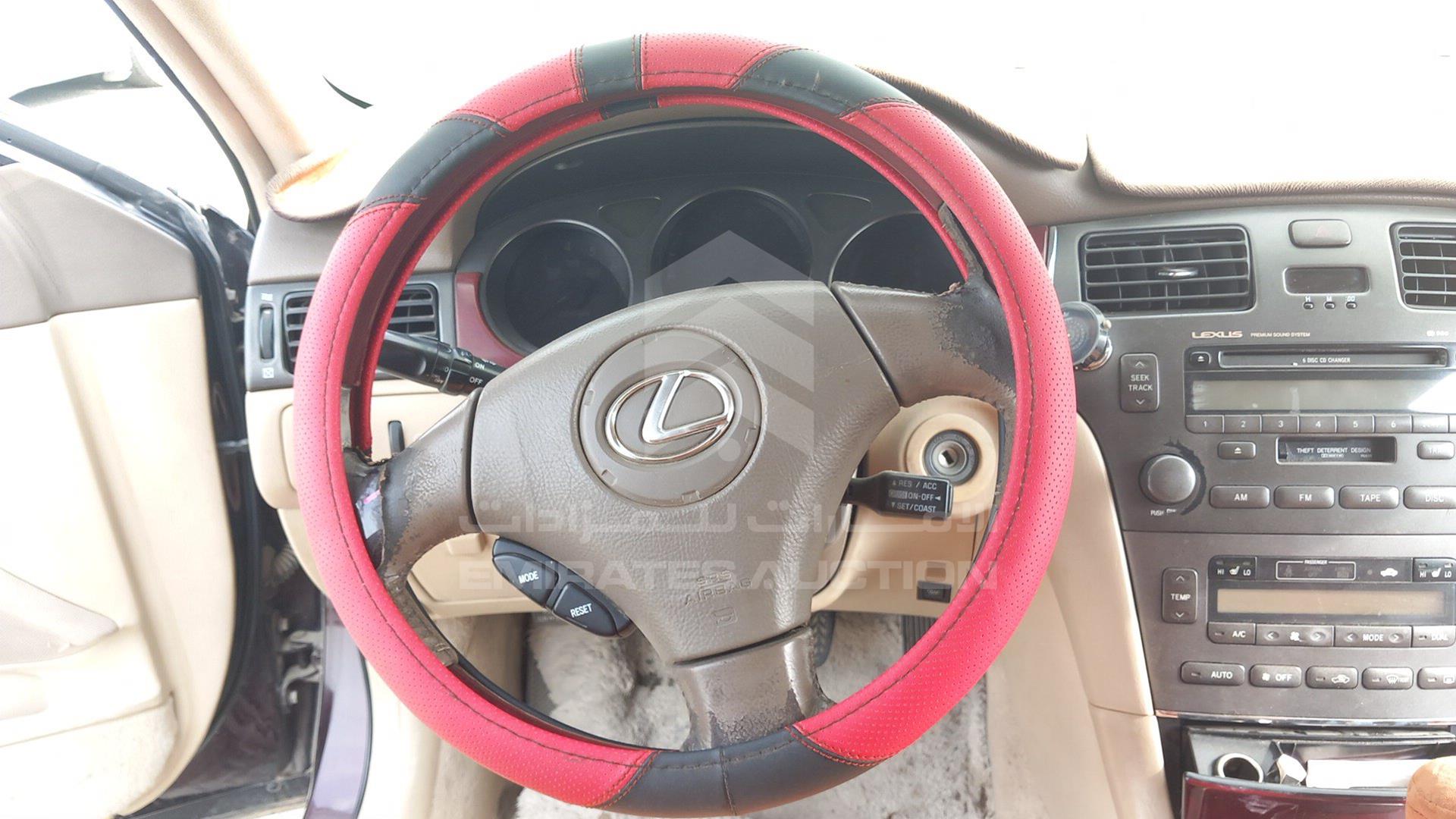 2004 LEXUS ES 330 VIN: JTHBA30G045004903