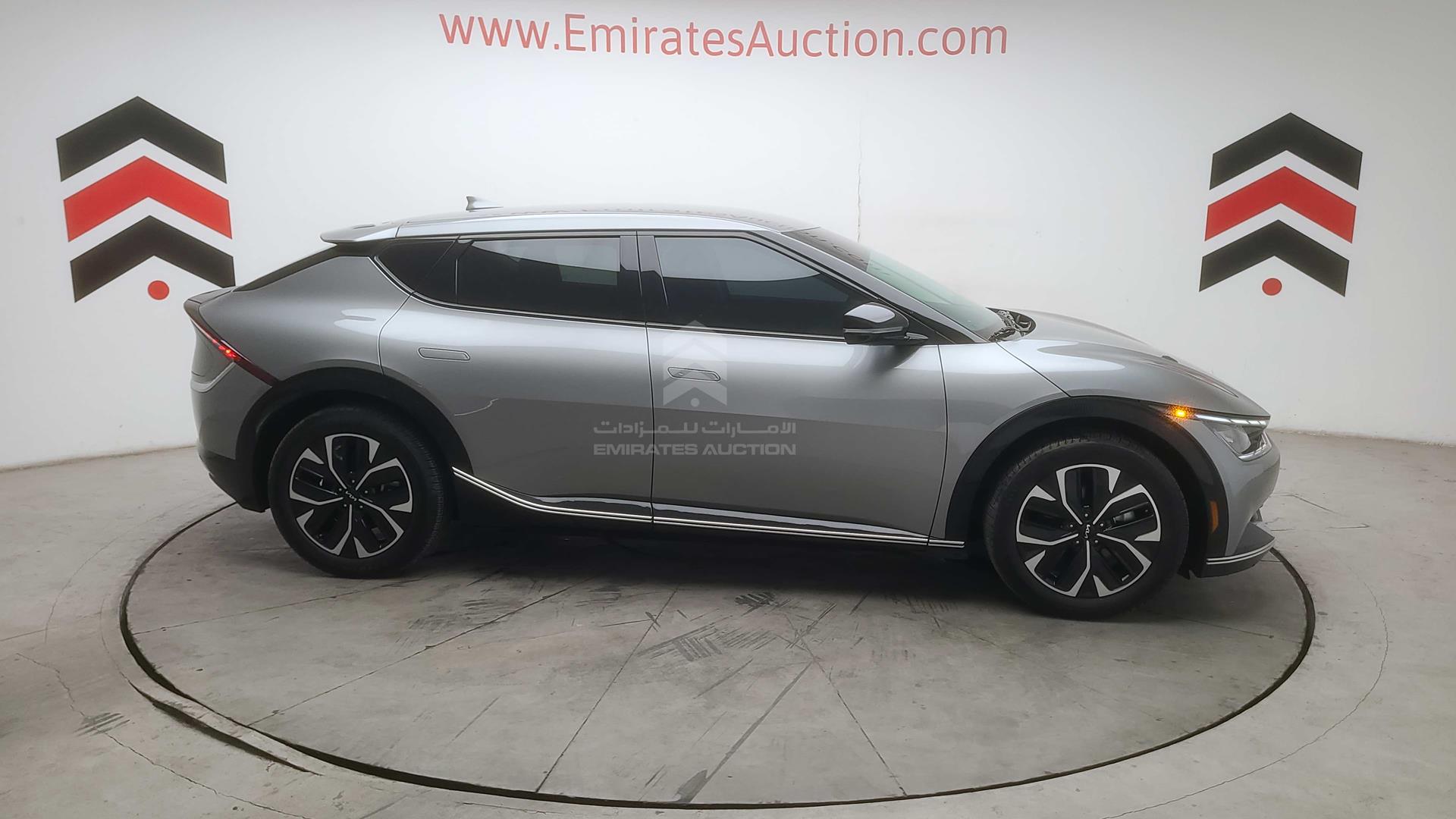 2023 KIA EV 6 VIN: KNDC34LA4P5130599
